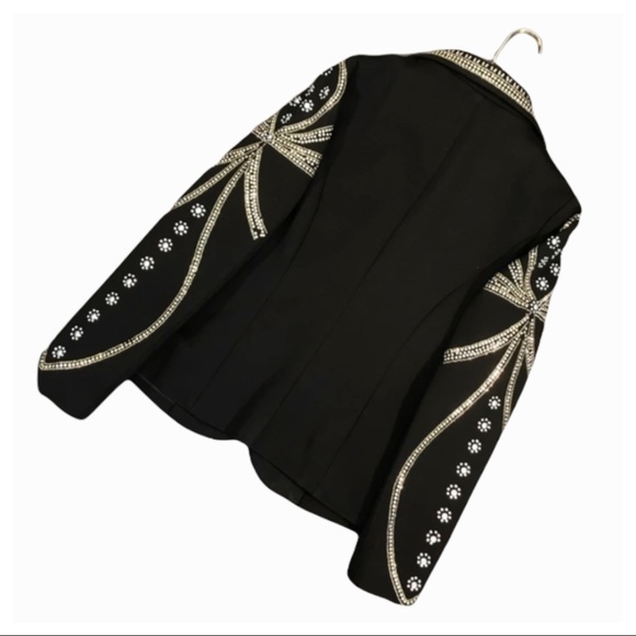 🛍 The KAILEI Hand Beaded Jacket - Picture 2 of 10